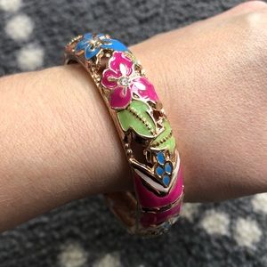 Beautiful Floral Bracelet